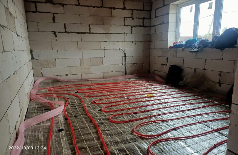 Полусухая стяжка на шумоизоляцию — это современное решение для борьбы с шумом из соседних квартир и создания комфортного пространства. Мы предлагаем качественные услуги, чтобы ваш дом стал тихим и уютным.